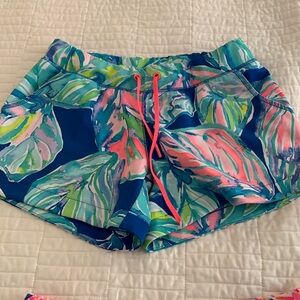 Lilly luxletic shorts